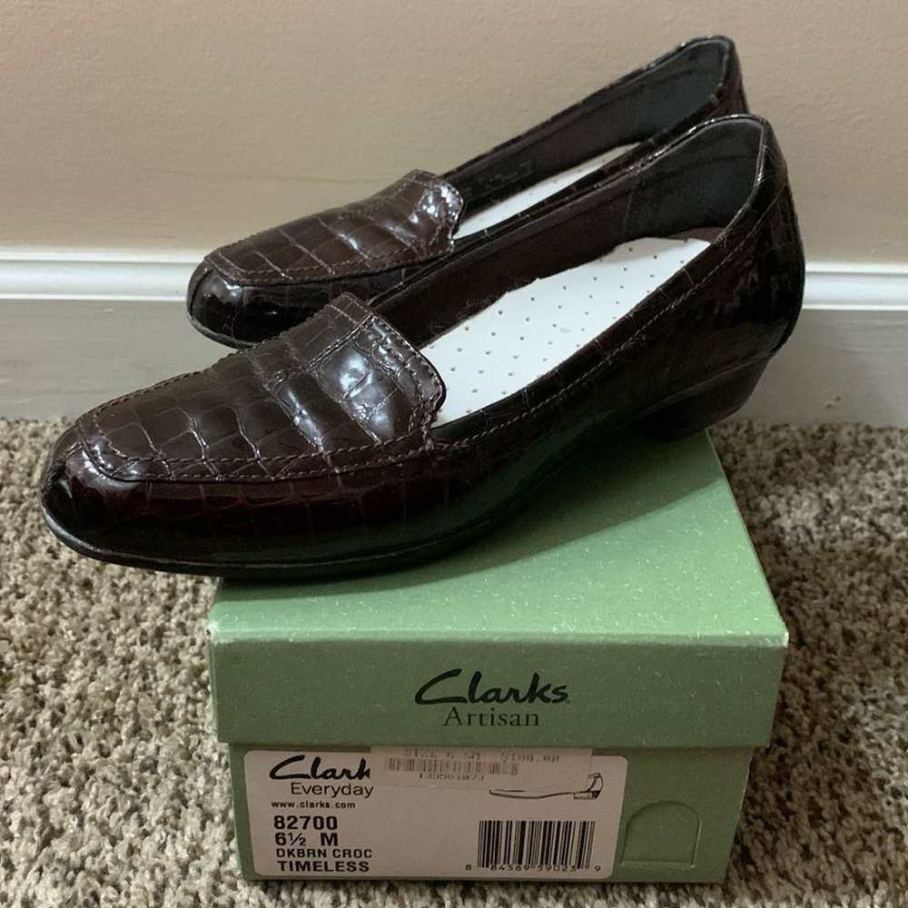 Clarks woman’s shoes